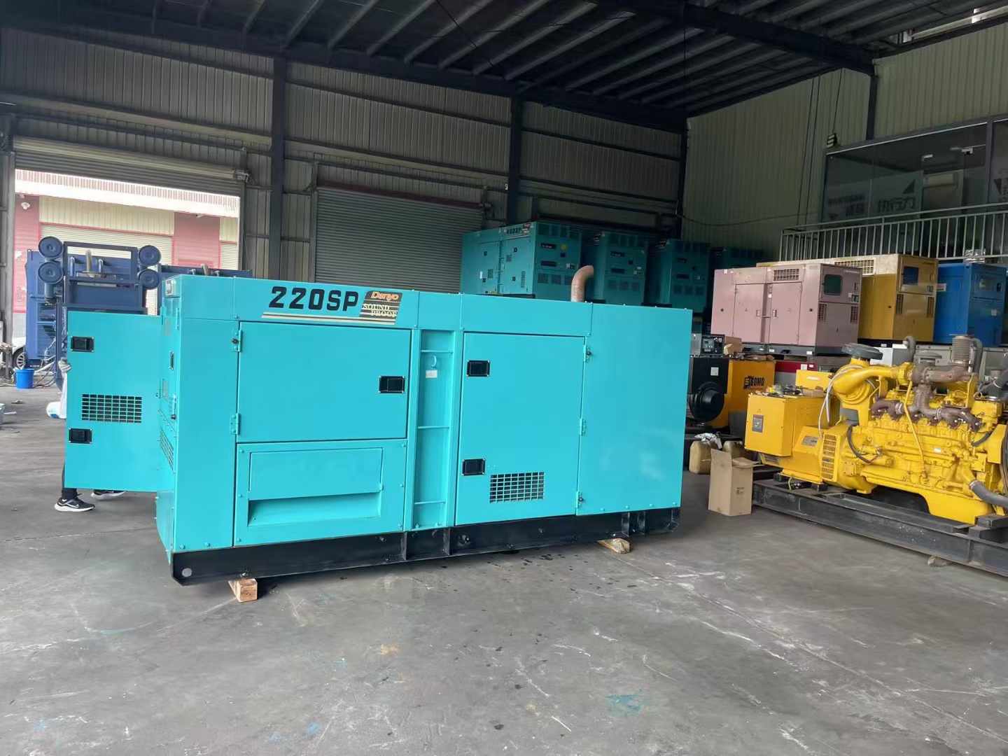 洛隆600kW柴油发电机组带载能力？
