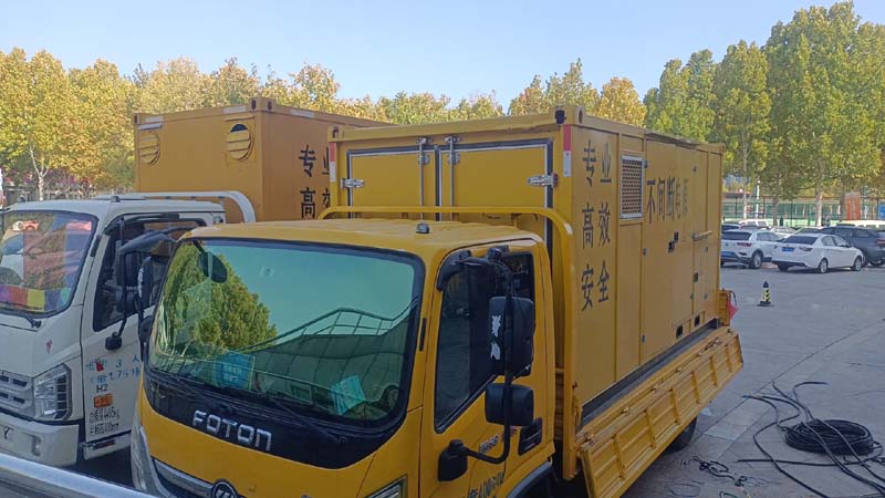 洛隆柴油发电机组和UPS电源如何配合工作？